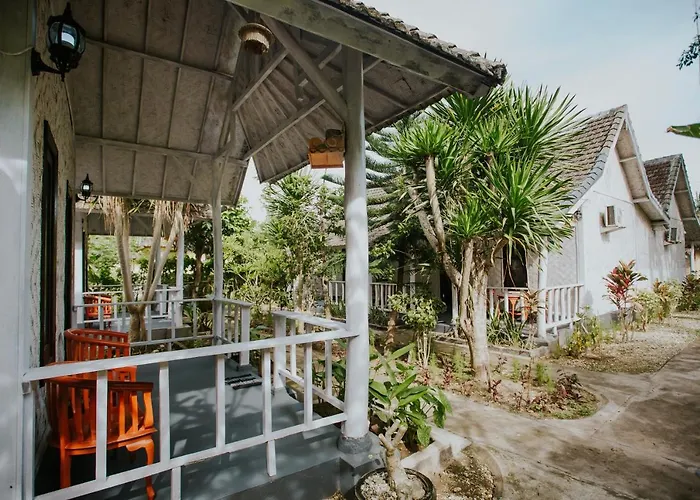 Fullmoon Homestay *