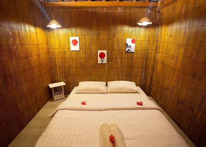 Fullmoon Homestay Toyapakeh