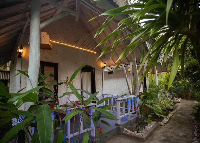 Homestay Fullmoon Toyapakeh
